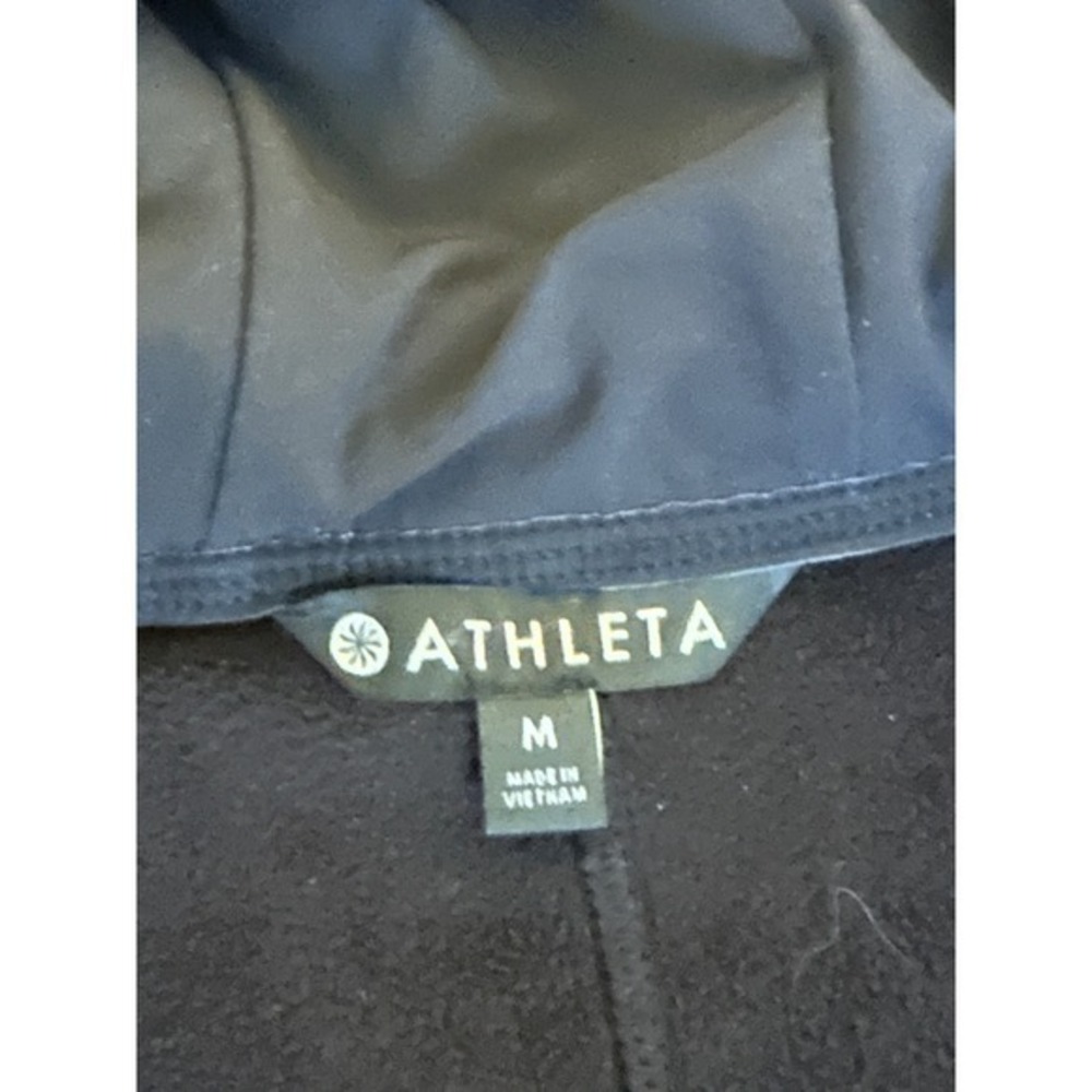 Athleta Full‎ zip sweater shirt/ coat. Womens Medium - Picture 5 of 6